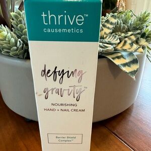 Thrive causemetics - Defying Gravity - hand and nail cream